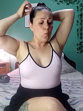 SofiEsteves online show from December 2025 05:36:01 PM