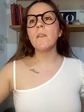SofiEsteves online show from May 2026 03:19:01 PM