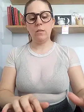 SofiEsteves online show from March 2026 02:28:01 PM