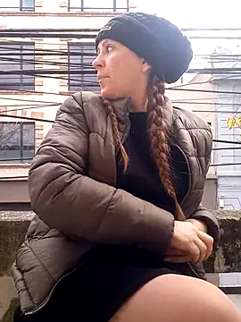SofiEsteves online show from June 2026 06:57:01 PM