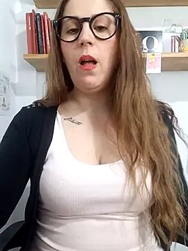 SofiEsteves online show from April 2026 02:57:02 PM
