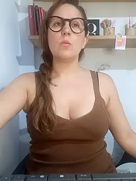 SofiEsteves online show from February 2026 07:01:01 PM