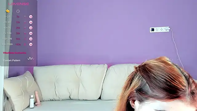 Snapshot of EilinWood chatting on January 2026 02:01:02 PM EilinWood online show from January 2026 02:01:02 PM