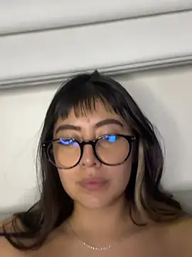 justmariee online show from April 2026 02:18:01 AM