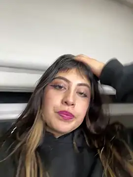justmariee online show from April 2026 06:42:01 AM
