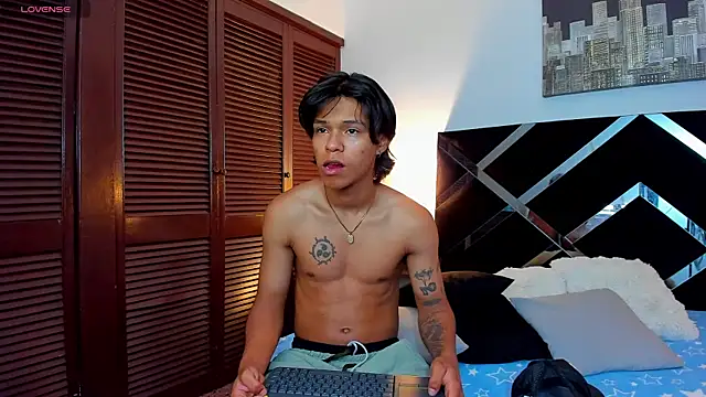 AndyKings 1 online show from April 2026 03:30:02 AM