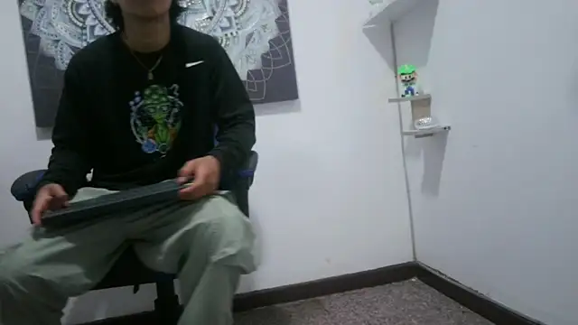 AndyKings 1 online show from April 2026 03:43:01 AM