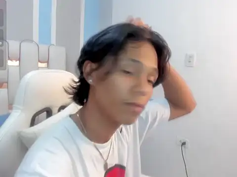 AndyKings 1 online show from January 2026 03:43:02 AM