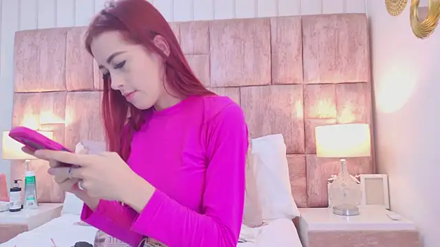 ScarlettFoox online show from March 2026 12:05:01 PM