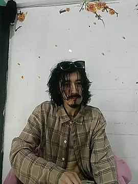 sk8-boy online show from March 2026 03:06:02 PM