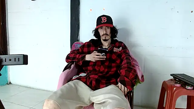 sk8-boy online show from March 2026 01:48:02 PM