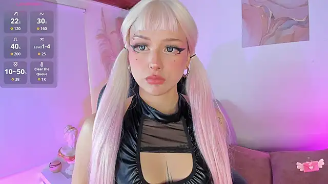 Amelie Wine online show from May 2026 04:23:03 PM