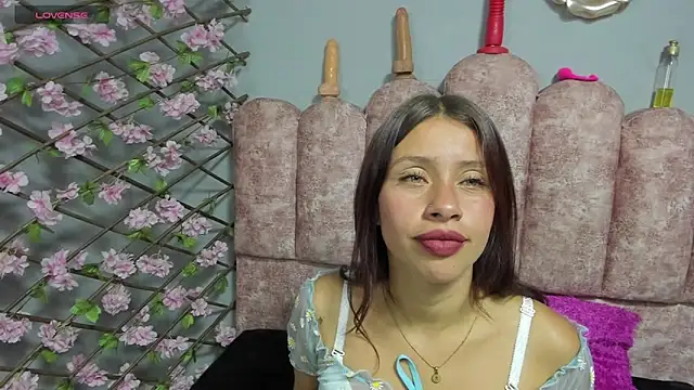 cloyks online show from April 2026 03:36:02 AM