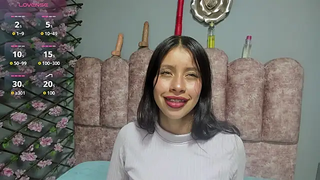 cloyks online show from February 2026 03:28:01 AM