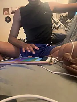 Snapshot of Notyourtoy25 chatting on December 2025 09:30:02 PM Notyourtoy25 online show from December 2025 09:30:02 PM