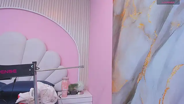 Ary  cherry online show from April 2026 08:05:02 PM