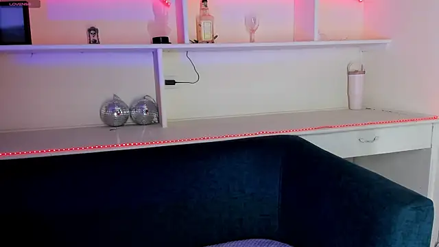 morgana white online show from April 2026 11:22:02 AM