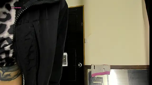 morgana white online show from April 2026 11:23:02 AM