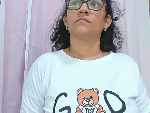 Bianca slut1 online show from January 2026 08:01:01 PM