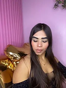 PrettySharon  online show from December 2025 08:35:02 PM