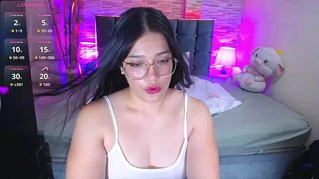 Valeri hot22 online show from May 2026 09:44:02 PM