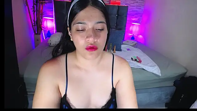 Valeri hot22 online show from April 2026 09:10:01 PM