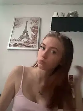 Keriacat  online show from February 2026 02:17:02 PM