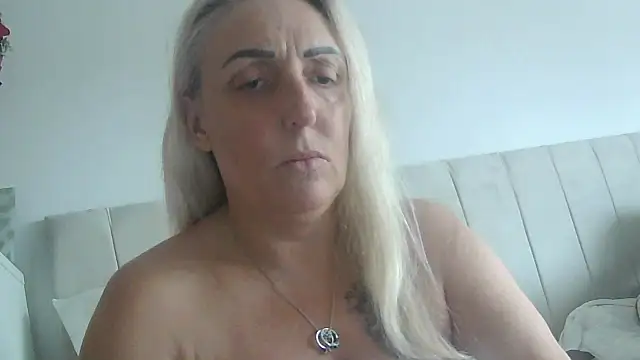 theblondecocklover online show from February 2026 10:37:02 AM