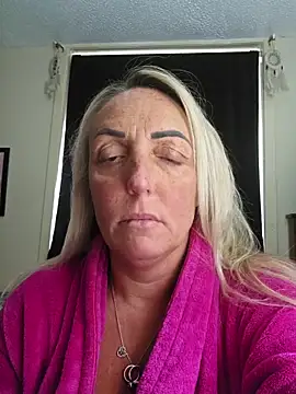 theblondecocklover online show from May 2026 08:08:01 AM