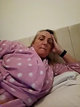 theblondecocklover online show from February 2026 07:46:01 PM