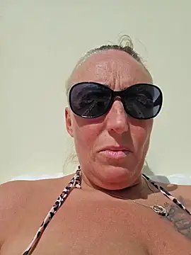 theblondecocklover online show from April 2026 07:42:02 AM