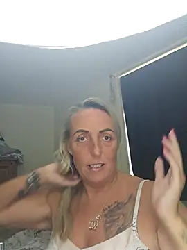 theblondecocklover online show from April 2026 08:11:01 AM