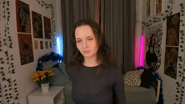 Ariadna Shy online show from December 2025 09:59:01 PM