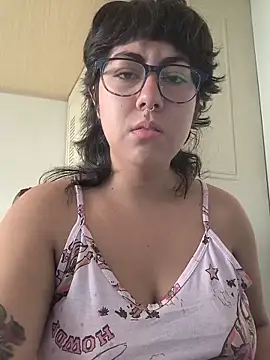 Jasmin switch online show from May 2026 01:31:02 PM