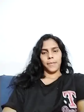 Snapshot of Emily_hot26 chatting on December 2025 07:02:02 AM Emily hot26 online show from December 2025 07:02:02 AM