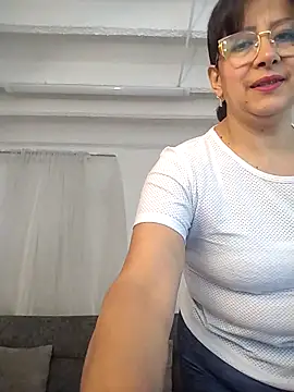 christy ant online show from February 2026 06:41:01 PM