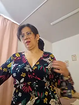 christy ant online show from May 2026 04:16:01 PM