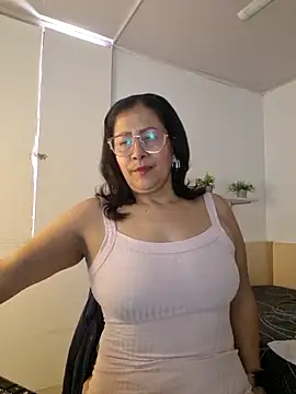 christy ant online show from April 2026 06:31:02 PM