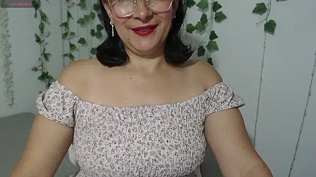 christy ant online show from February 2026 06:13:02 PM