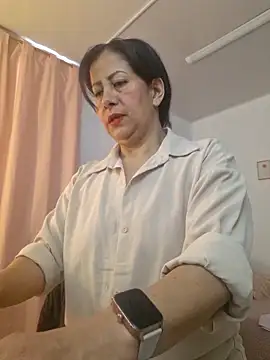 christy ant online show from May 2026 03:52:01 PM