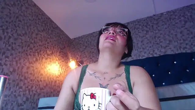 HankMelodi online show from April 2026 08:14:02 PM