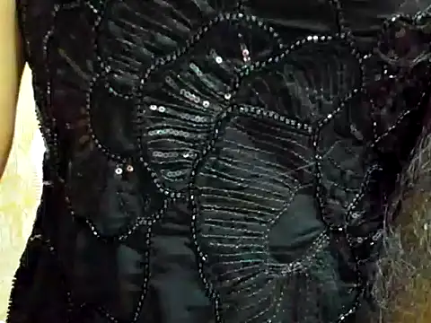 DimondGirl  online show from March 2026 06:35:01 PM