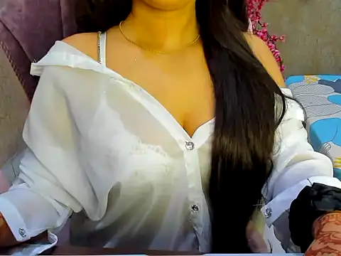 DimondGirl  online show from March 2026 09:49:02 PM