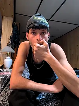 B8RHUNG online show from March 2026 02:08:01 AM