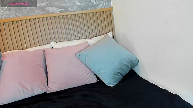 alina souvage  online show from February 2026 08:39:01 PM