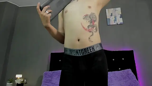 alex xhunter online show from April 2026 07:42:02 PM