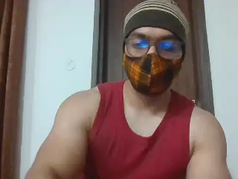 Snapshot of NunnuLelo chatting on March 2026 10:45:01 PM NunnuLelo online show from March 2026 10:45:01 PM