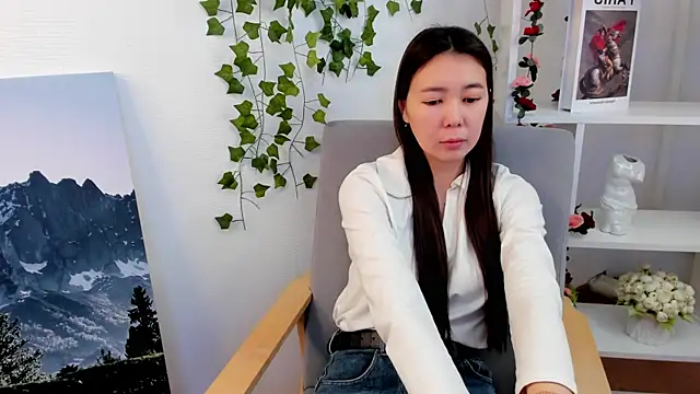 Snapshot of BettinaHuus chatting on December 2025 05:45:02 AM BettinaHuus online show from December 2025 05:45:02 AM