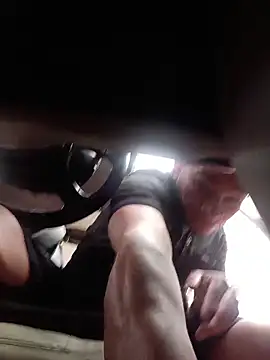 Gloryholeroom online show from December 2025 07:06:01 PM