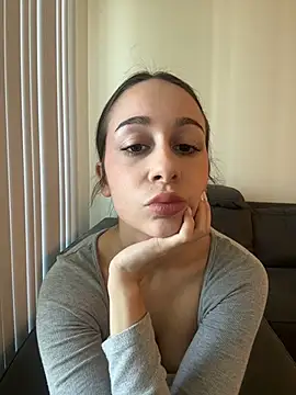 ChiaraSommer online show from March 2026 05:40:01 PM